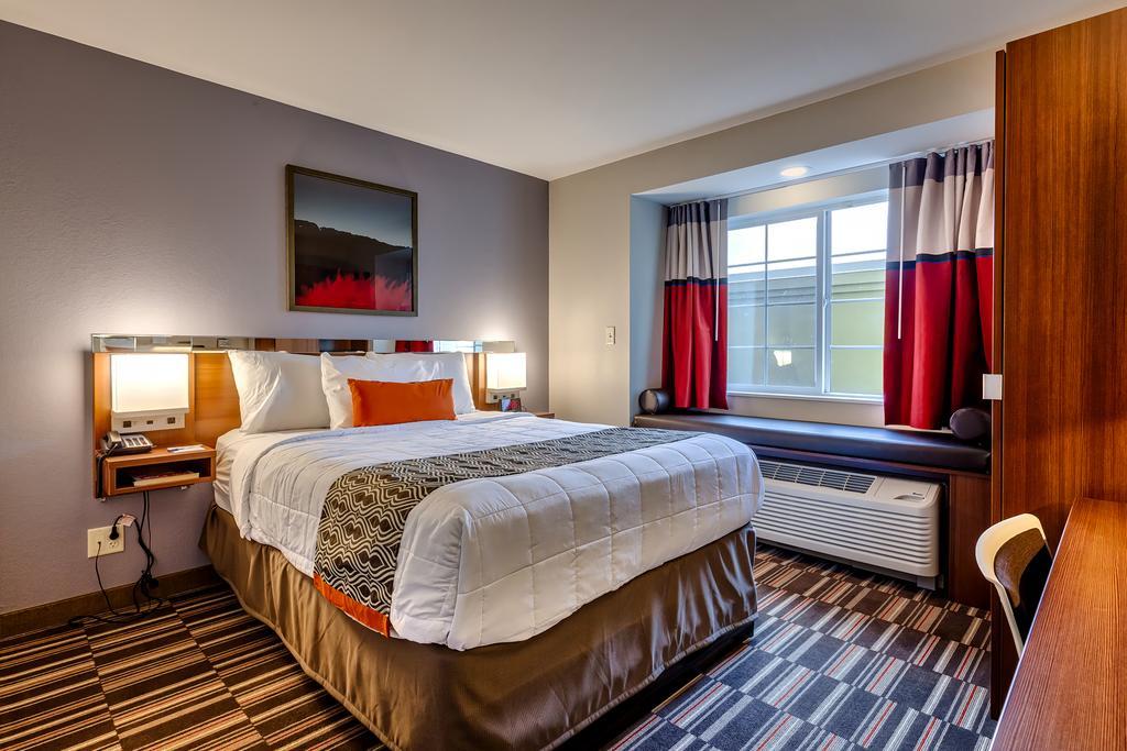 Microtel Inn & Suites By Wyndham Καταρράκτες του Νιαγάρα Εξωτερικό φωτογραφία